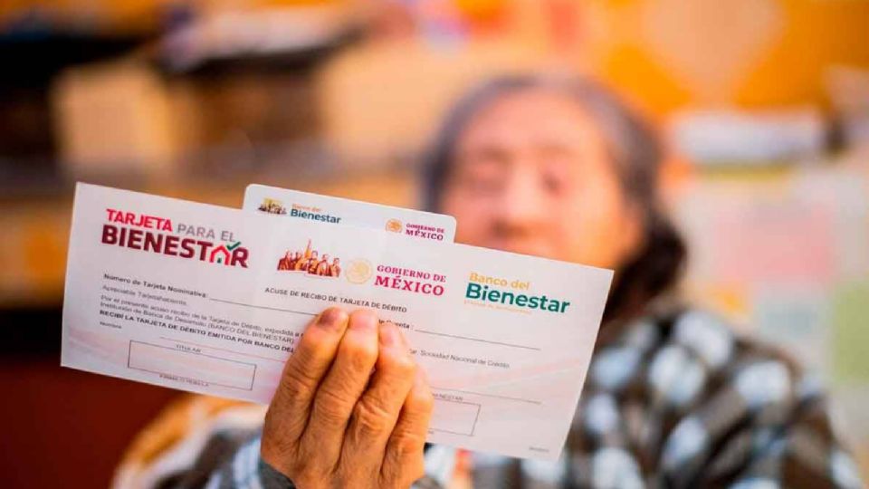 Pensión Bienestar 2024: Estas personas reciben este beneficio sólo si su apellido inicia con esta letra