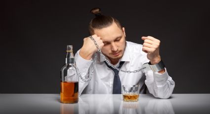 ¿Qué hacer en caso de intoxicación con alcohol? Estos son sus riesgos y peligros