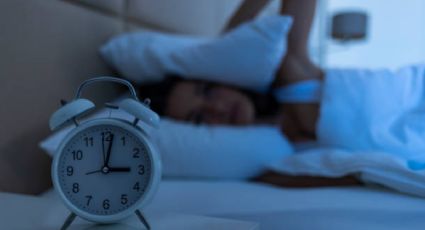 Este es el profundo significado de despertarse a las 3 de la madrugada, según la numerología