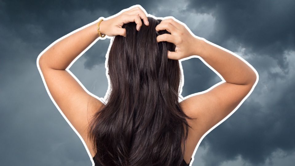 La lluvia pude provocar la aparición del frizz en el cabello.