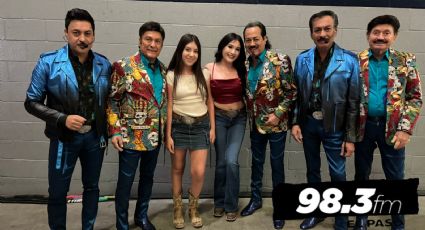 Ellas fueron las afortunadas en tomarse foto con Los Tigres del Norte.